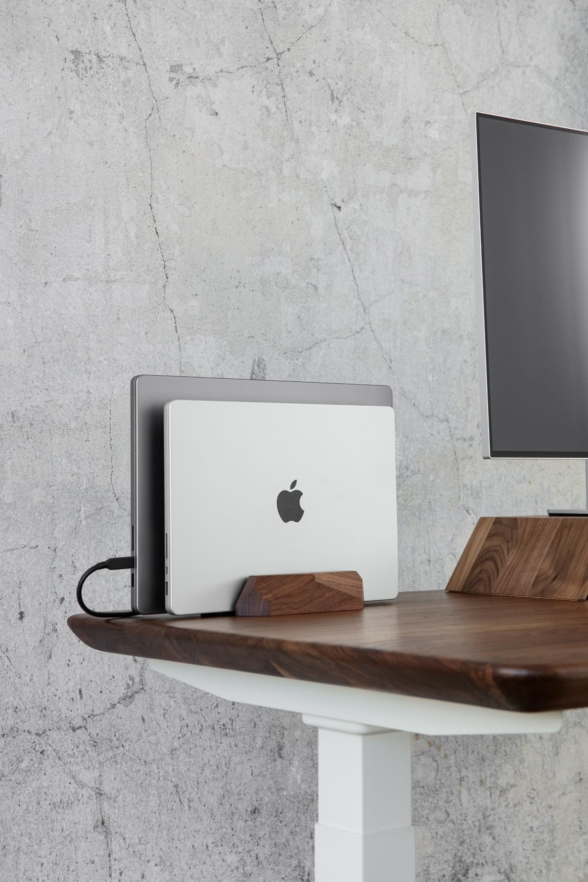 Oakywood Dual Laptop Dock, Vertical Laptop Stand Wood, Laptop